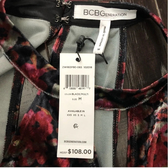 New BCBGeneration Halter Cut-out Dress Floral velvet keyhole mock neck midi - Picture 7 of 8